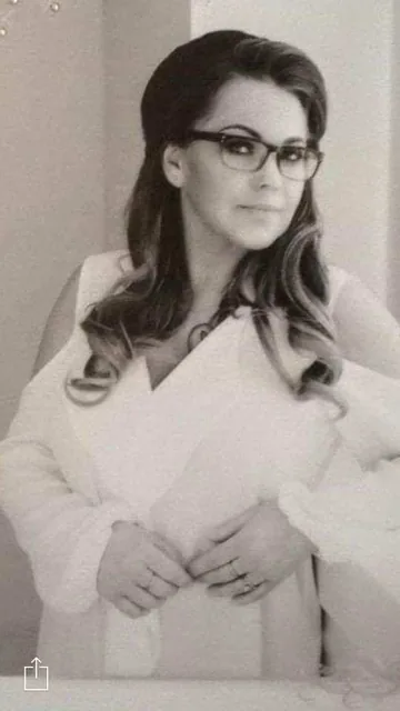 Photograph from Kelly's gallery